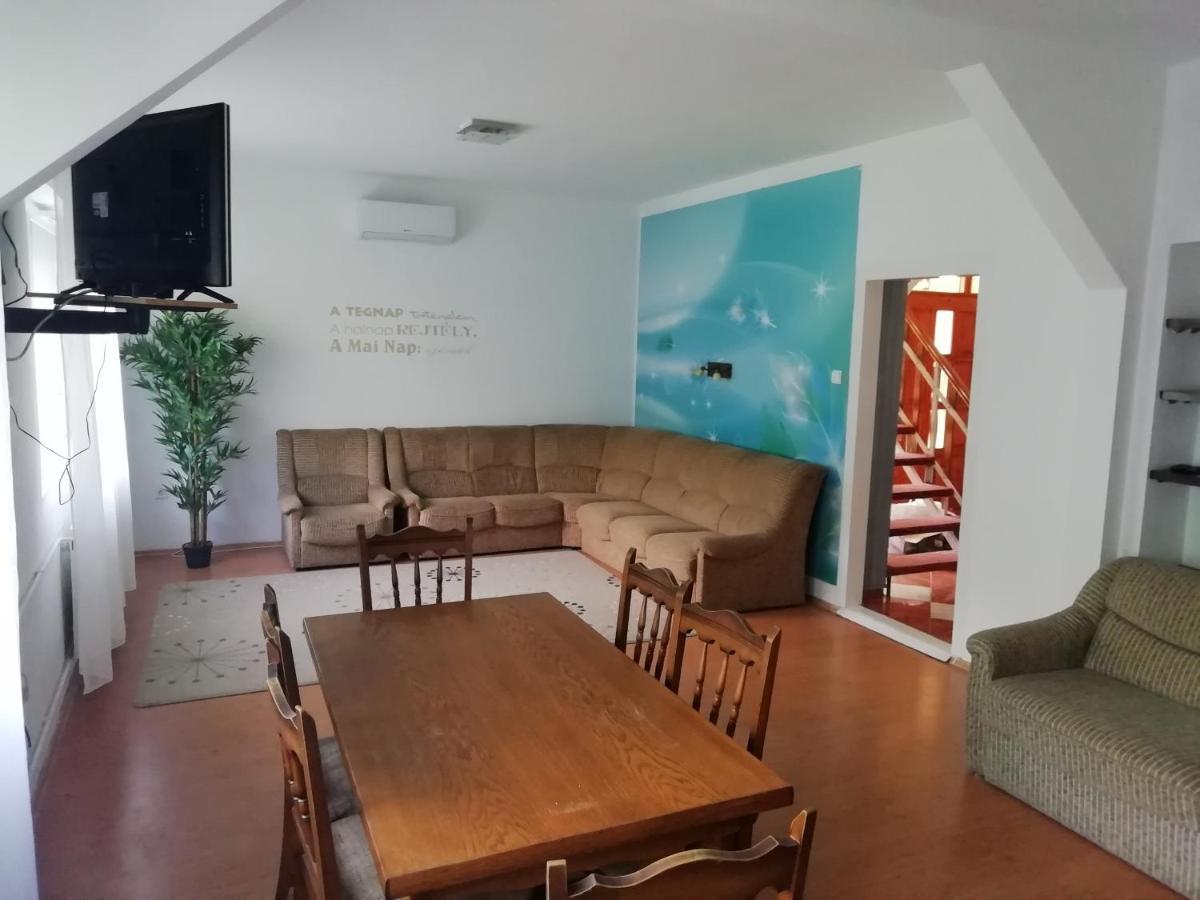 Maci Vendégház Bekescsaba Exterior foto
